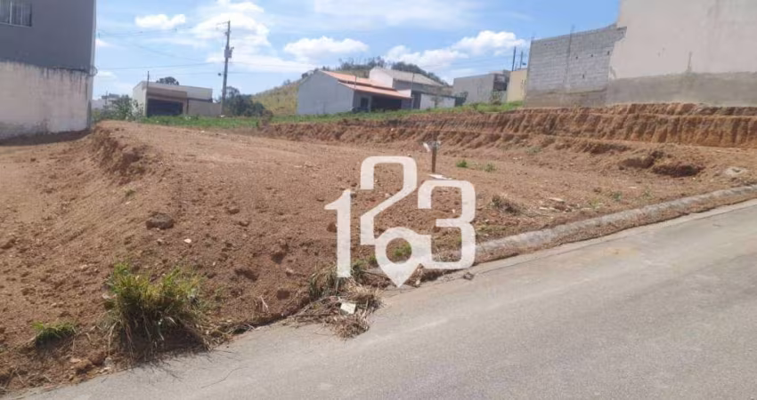 Terreno à venda, 140 m² por R$ 142.000,00 - Vila Verde - Bragança Paulista/SP