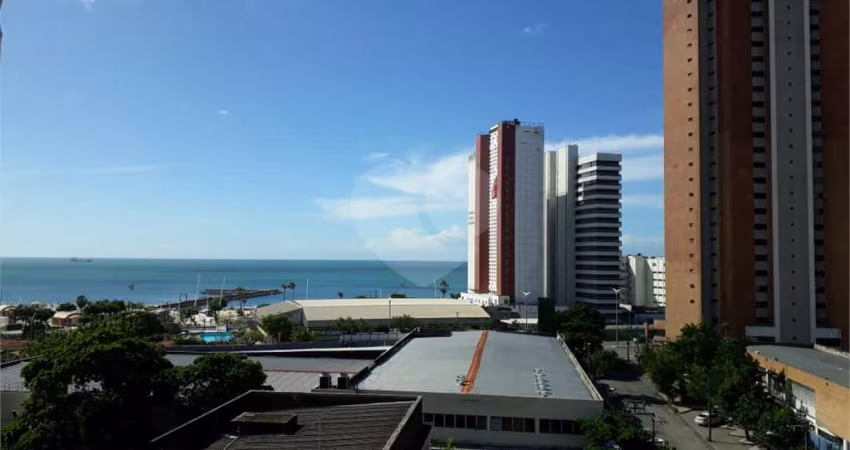 Apartamento com 3 quartos à venda em Meireles - CE