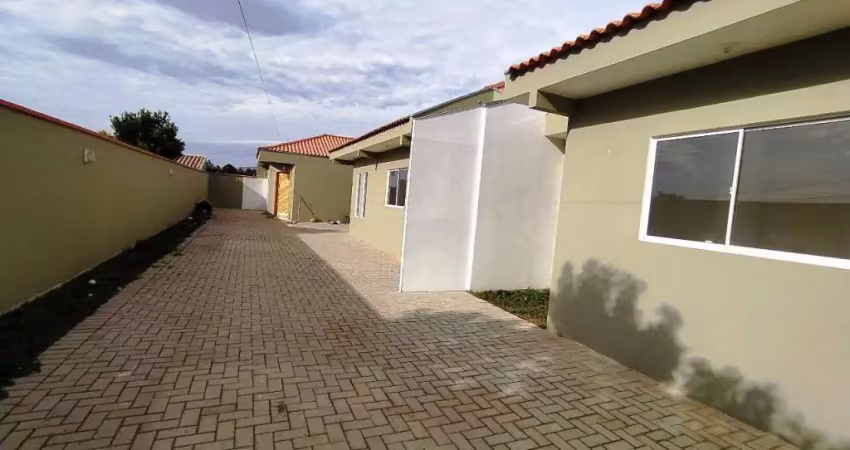 Casa barata e averbada. Aceita financiamento.