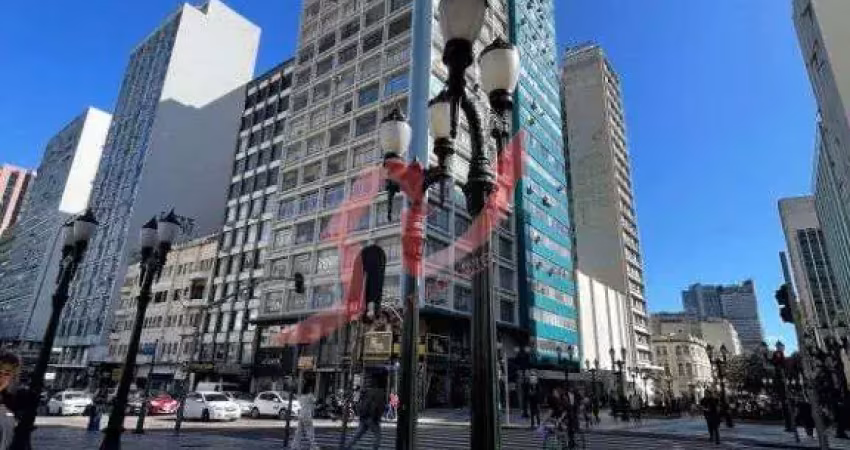 Sala comercial com 3 salas à venda na Avenida Marechal Floriano Peixoto, 96, Centro, Curitiba