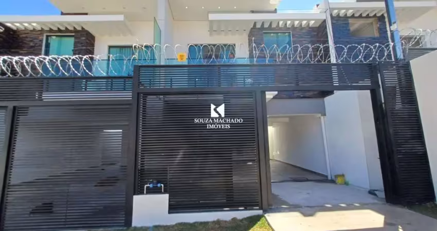 Casa com 3 quartos à venda na Rua Fernando Ferrari, Planalto, Belo Horizonte