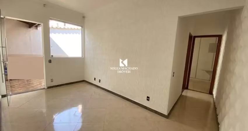 Casa com 2 quartos à venda na Vila Cloris, Belo Horizonte 
