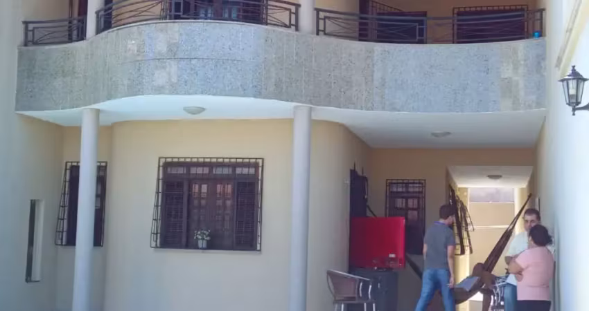 Casa para alugar na Av Edilson Brasil Soares., 859, Parque Manibura, Fortaleza