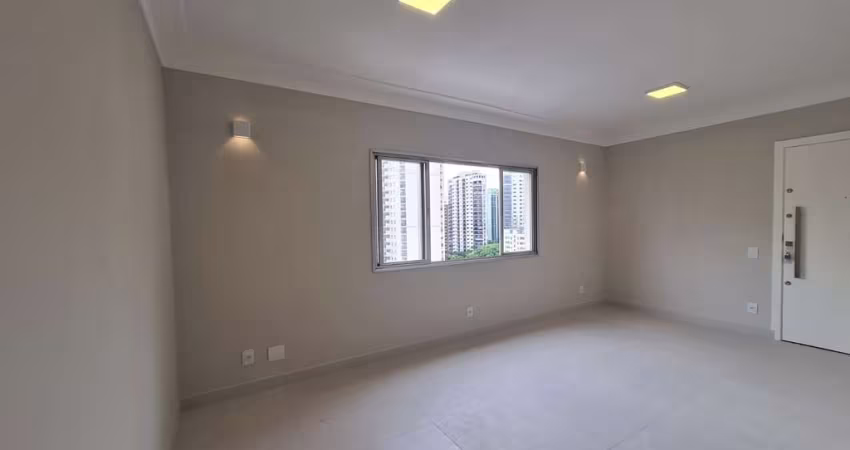Apartamento à venda no bairro Moema - São Paulo/SP, Zona Sul