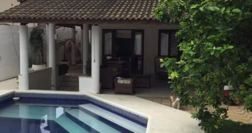 Casa para Venda em Lauro de Freitas, Vilas Do Atlantico, 3 dormitórios, 3 suítes, 5 banheiros, 3 vagas