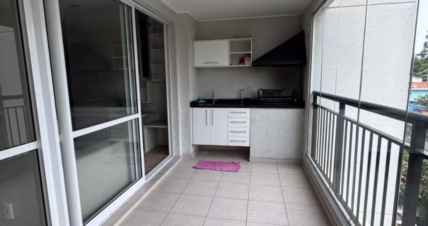 Apartamento 3 Dormitórios  com aluguel de Porteira Fechada
