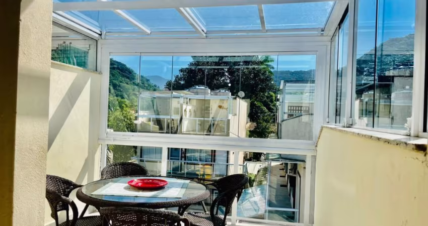Maravilhosa casa em Juquey de porteira fechada!!  Ar condicionado ! Ótima Mobília!