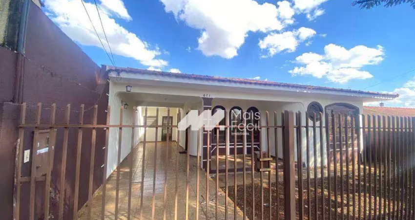 Casa com 3 quartos para alugar na Rua Doutor Antonio de Azevedo, 671, Jardim Monte Carlo, Maringá