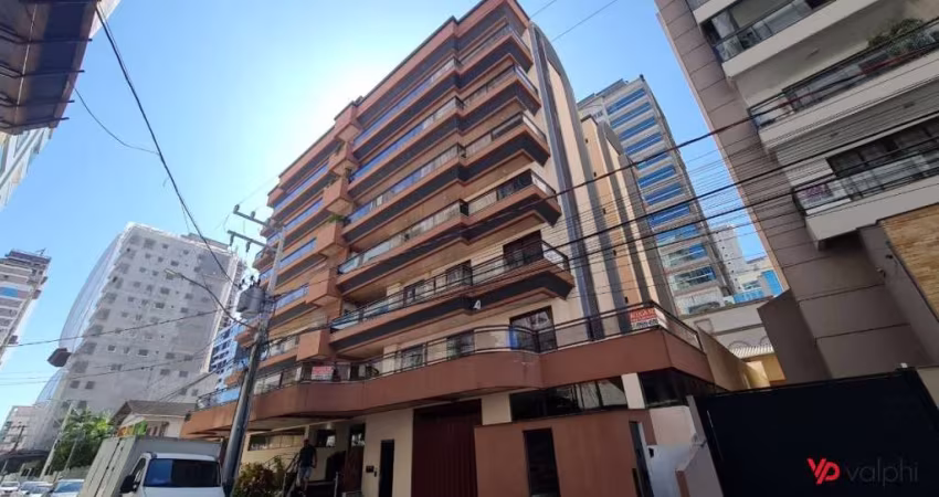 Apartamento com 3 quartos para alugar na Rua 310, 330, Meia Praia, Itapema
