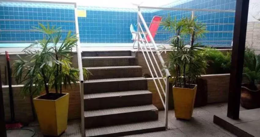 Casa à venda em São João de Meriti, Coelho da Rocha, com 4 quartos, 198m²