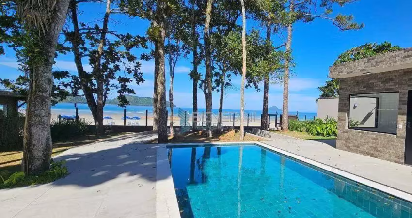Sobrado com 4 dormitórios à venda, 300 m² por r$ 7.900.000,00 - praia de juqueí - são sebastião/sp