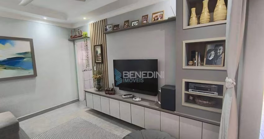 Vendo Casa  térrea  - Bairro  Palmares