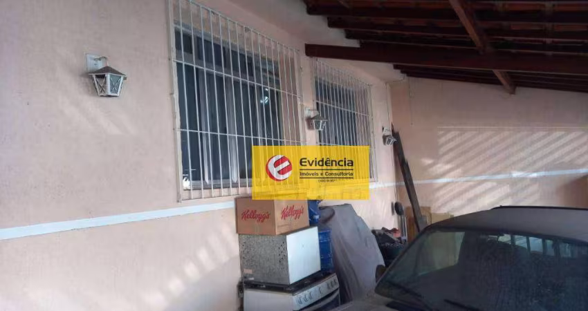 Casa com 3 dormitórios à venda, 232 m² por R$ 800.000,00 - Vila Lutécia - Santo André/SP