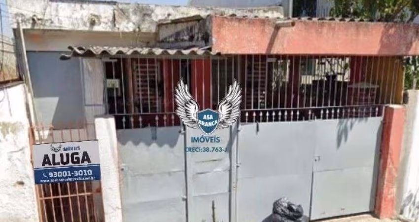 CASA DE 01 DORMITÓRIO  NO LAUZANE PAULISTA AO LADO DO PONTO FINAL DO ÔNIBUS 178L