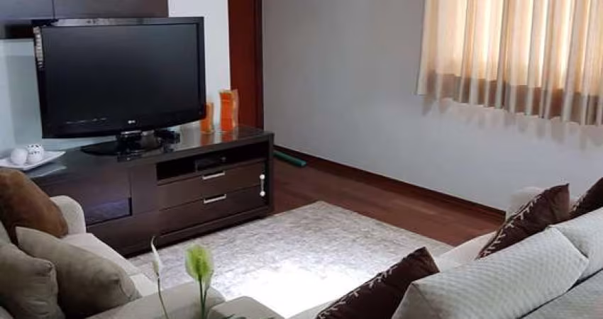 APARTAMENTO EM SANTANA 03 DORMITÓRIOS SENDO 01 SUÍTE E 02 VAGAS DE GARAGEM
