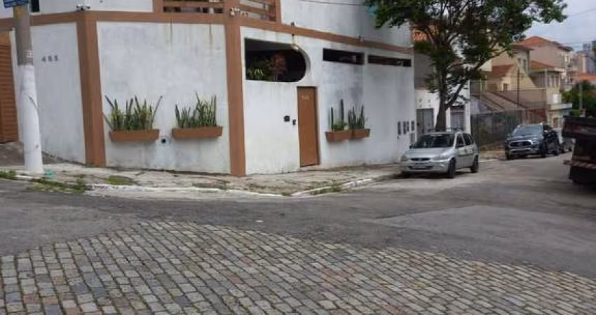 SOBRADO NO JARDIM SÃO PAULO COM 04 DORMITÓRIOS SENDO 02 SUÍTES E 02 VAGAS DE GAR