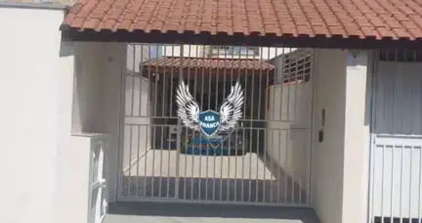 Sobrado 3 dormitórios 1 suíte, excelente localização