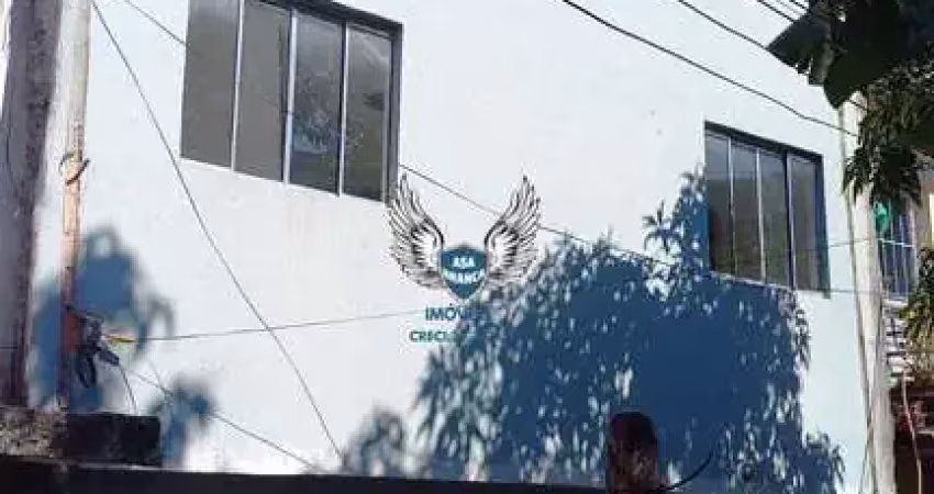 Sobrado em furnas come 03 dormitórios sendo 01 suíte e 01 vaga de garagem