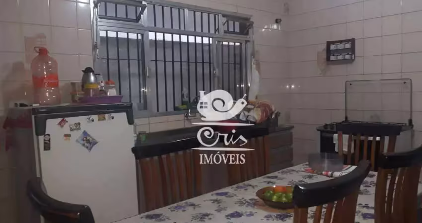 Casa com 3 quartos à venda no Jardim Guapituba, Mauá 