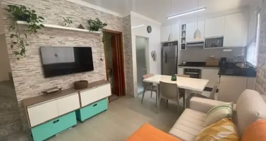 Sobrado de condomínio vl carrão-2 dorms, 2 banheiros, cozinha americana, área de serviço, 1 vaga coberta