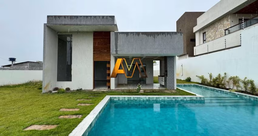 CASA COM 3 SUÍTES EM GUARAJUBA