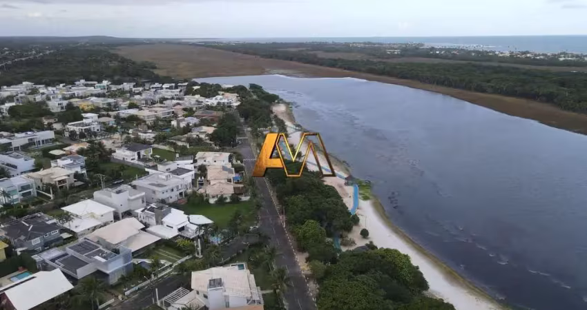 Terreno à venda na Avenida Humaitá, 250, Guarajuba, Camaçari