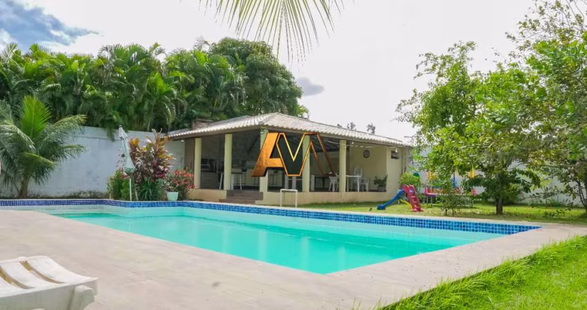 Casa à venda no bairro Piatã - Salvador/BA