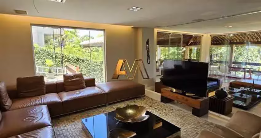 Casa à venda no bairro Piatã - Salvador/BA