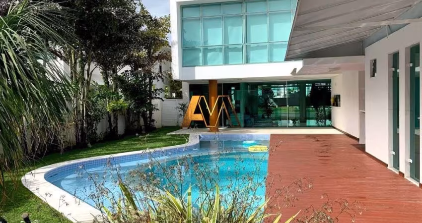 CASA EM ALPHAVILLE LITORAL NORTE COM 4 SUÍTES