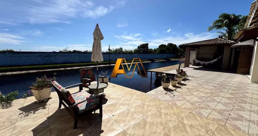 Casa à venda no bairro Interlagos (Abrantes) - Camaçari/BA