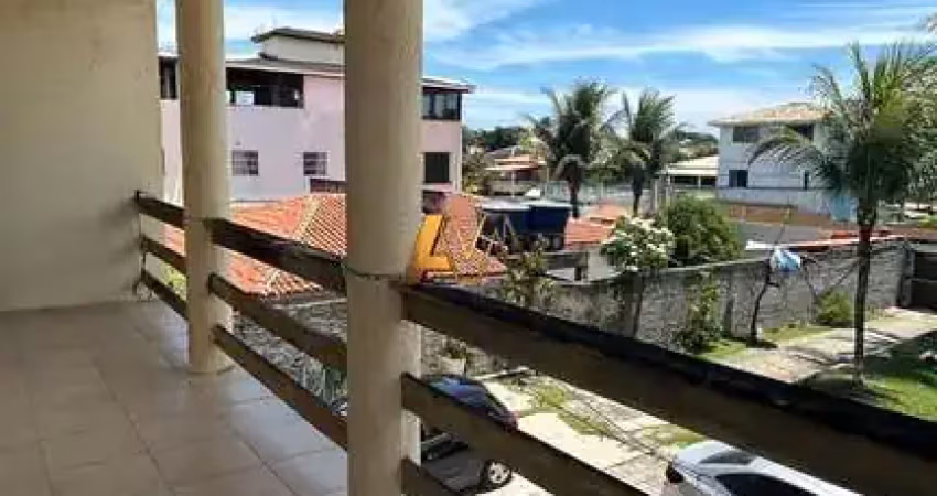 Casa à venda no bairro Ipitanga - Lauro de Freitas/BA