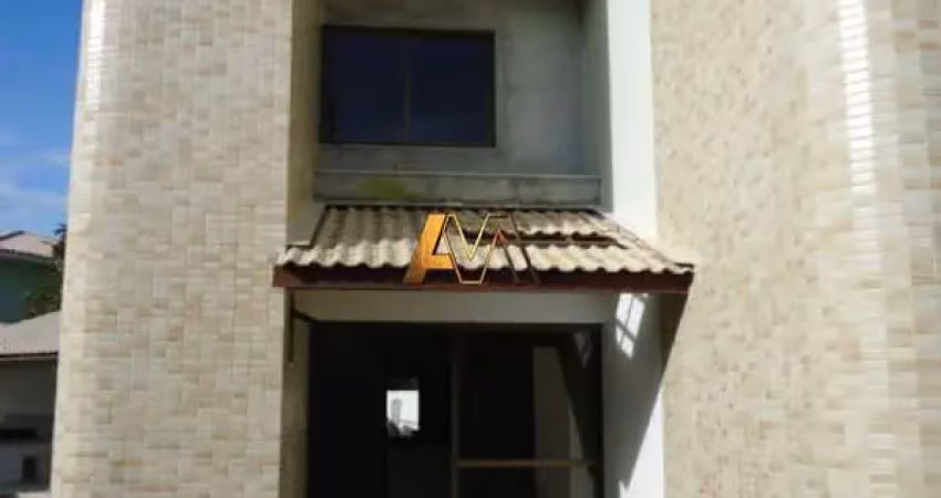 Casa à venda no bairro GUARAJUBA - Camaçari/BA