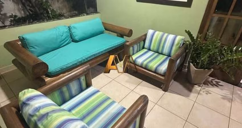 Casa à venda no bairro Ipitanga - Lauro de Freitas/BA