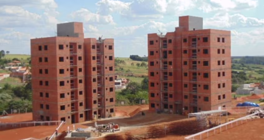 Apartamento Residencial à venda, Centro, Elias Fausto - AP0807.