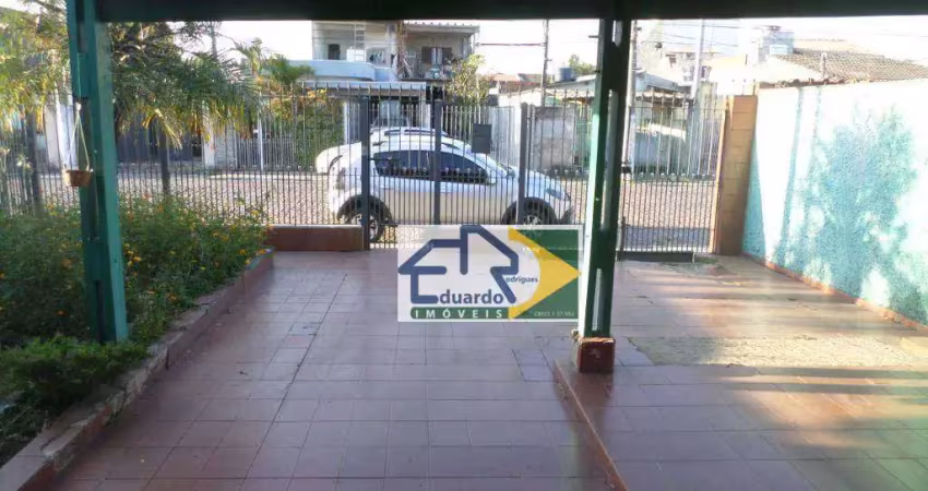CASA 3 DORMITÓRIOS PRÓXIMO ESTAÇÃO