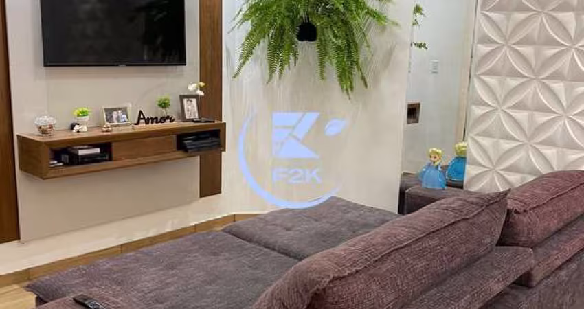 Excelente sobrado em condomínio com 2 quartos, closet, área Gourmet e playground