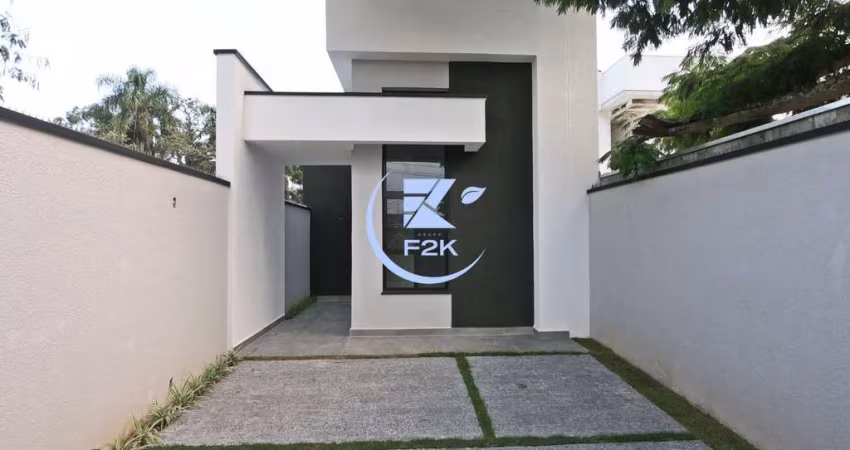 Excelente casa térrea recém construída à venda com 3 dorms, sendo 1 suíte