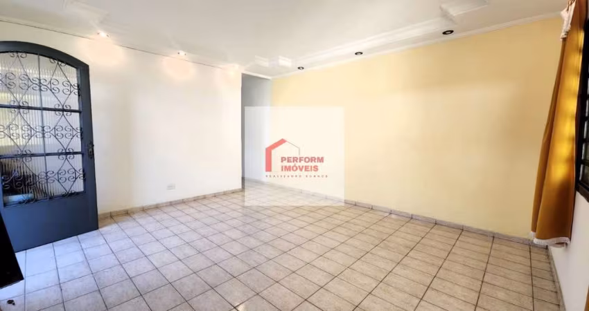 Casa térrea com 2 dormitórios a venda no bairro Lageado (Guaianazes) / SP.