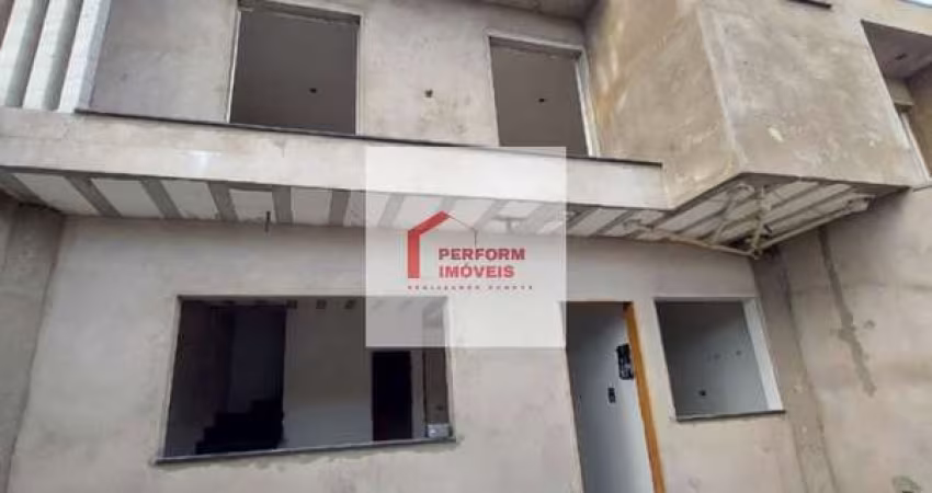 Casa à venda em São Paulo-SP, Vila Ré: 2 quartos, 1 suíte, 1 sala, 2 banheiros, 2 vagas de garagem, 80m². Imperdível!