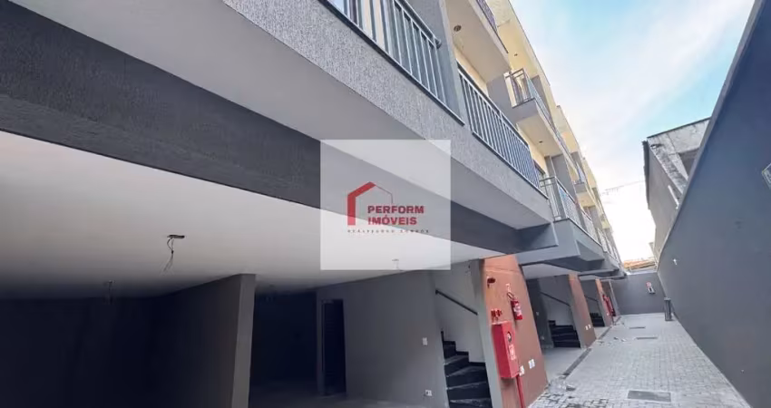 Casa em condomínio à venda em itaquera, são paulo-sp: 2 quartos, 1 sala, 1 banheiro, 1 vaga, 84m² de área.