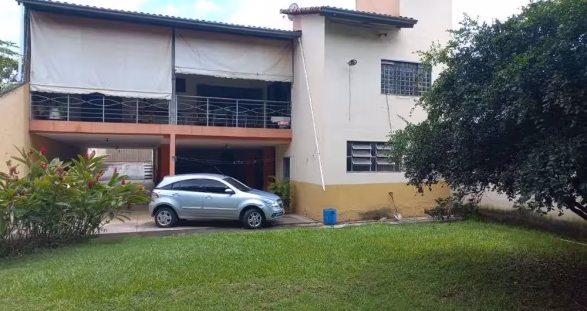 Casa com 4 dormitórios à venda, 441 m² por R$ 930.000,00 - Jardim América - Goiânia/GO
