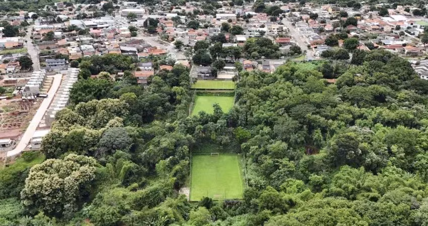 Chácara à venda de 9700 m² por R$ 4.000.000 na Vila Maria Luiza - Goiânia/GO
