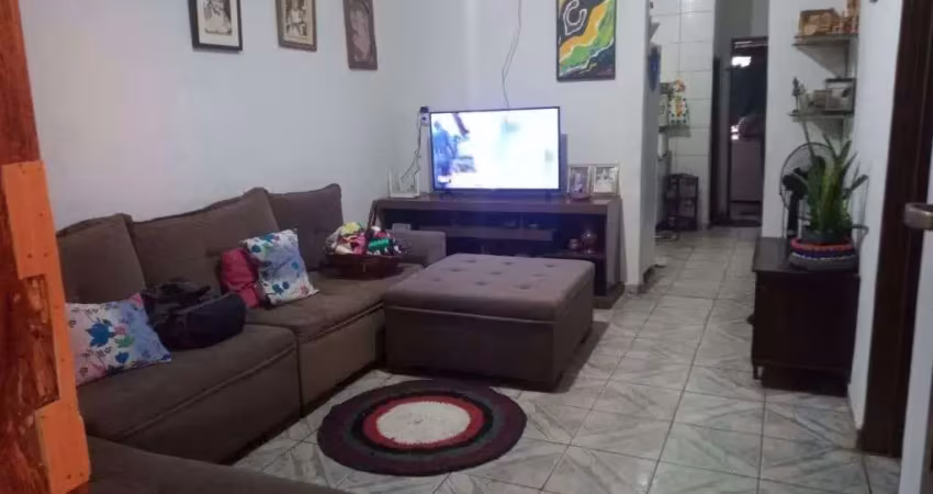 03 casas à venda com 212 m² ao total por R$ 250.000 no Sítios Santa Luzia - Aparecida de Goiânia/GO