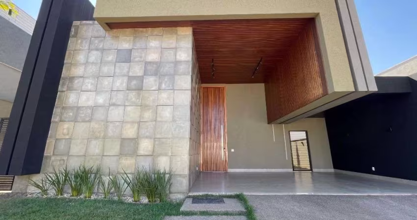 Casa de 212 m² com 03 suítes à venda por R$ 2.000.000 no Residencial Goiânia Golfe Clube - Goiânia/GO