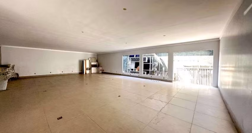 Casa comercial de 130 m² para alugar por R$ 13.500/mensais no Setor Marista - Goiânia