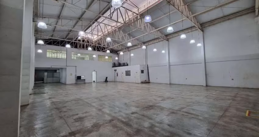 Prédio de 596 m² para alugar por r$ 14.000/mensais no setor central - goiânia