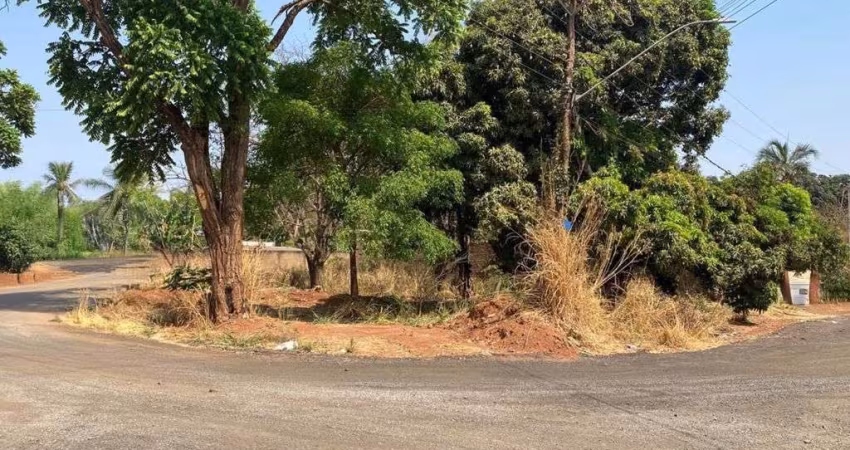 Lotes à venda por R$ 550.000 no Sítio de Recreio Ipê - Goiânia