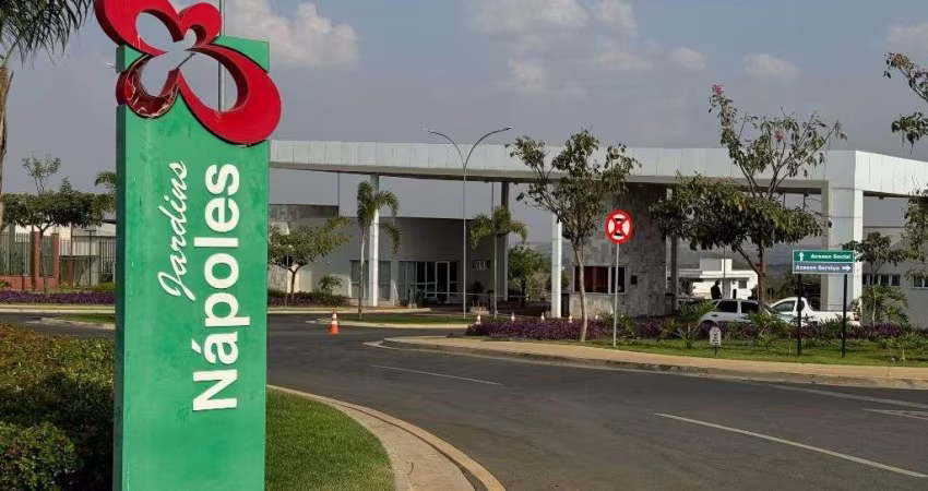 Lote de 336 m² à venda por R$ 350.000 no Jardins Nápoles - Senador Canedo