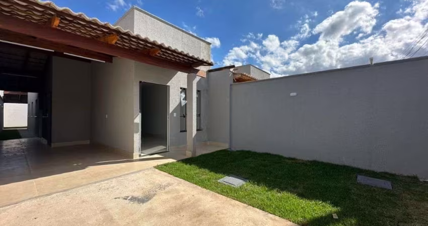 Casa de 103 m² com 03 quartos à venda por R$ 328.000 no Parque Dos Buritis 2 - Senador Canedo