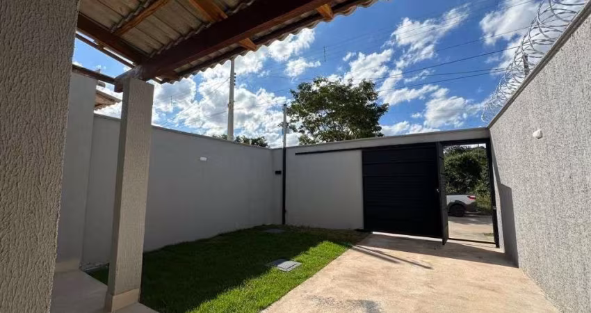 Casa de 103 m² com 03 quartos à venda por R$ 328.000 no Parque Dos Buritis 2 - Senador Canedo